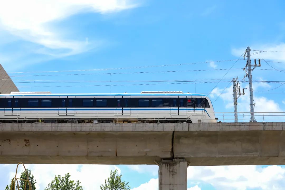 1664001624352843.jpg 643.jpg