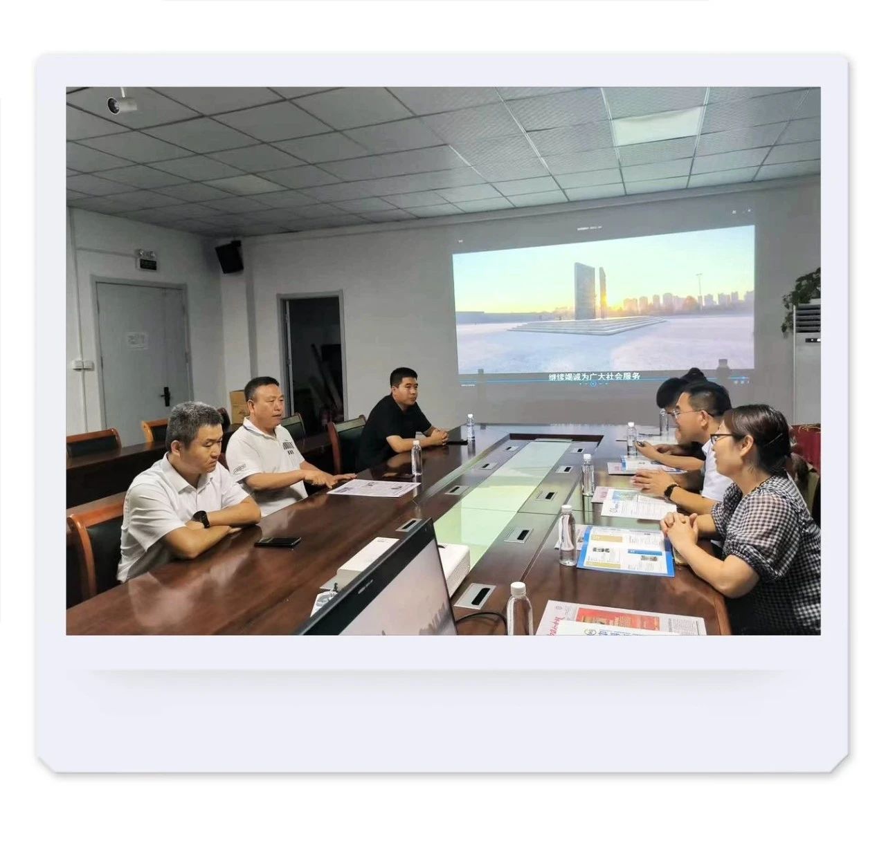 1752562308896928.jpg 3.jpg