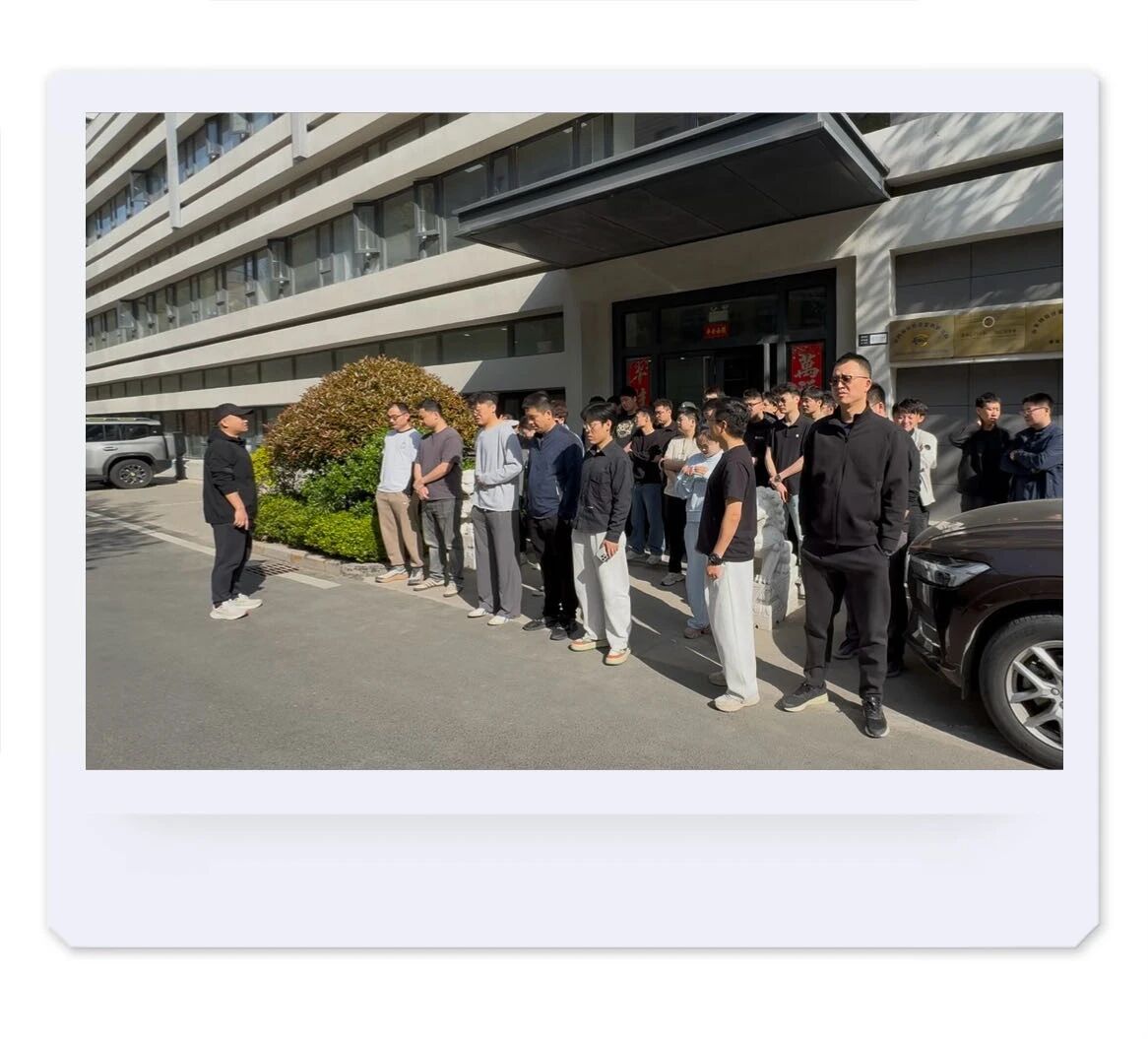 1776244863539827.jpg 2.jpg